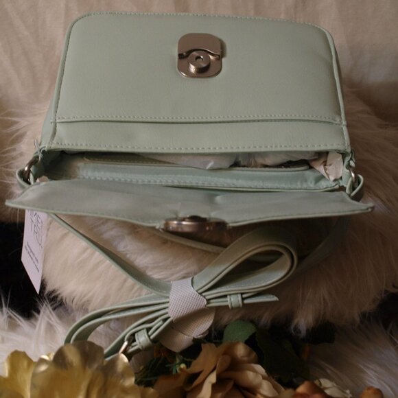 NEW 3-Pack Includes Purse, Large Wallet and Small Wallet, Mint By Time And Tru - Picture 5 of 11